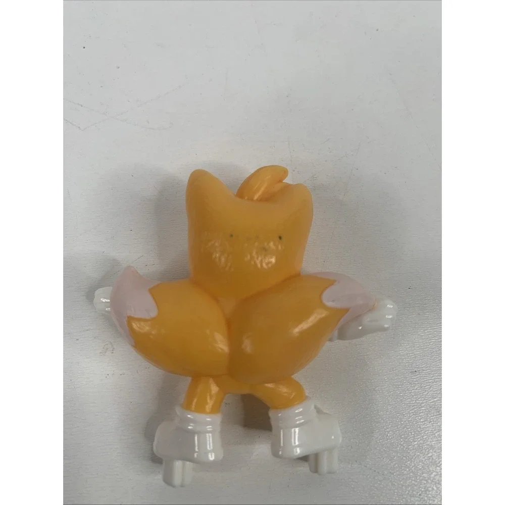 SEGA Sonic The Hedgehog Tails Yellow Action Figure 2